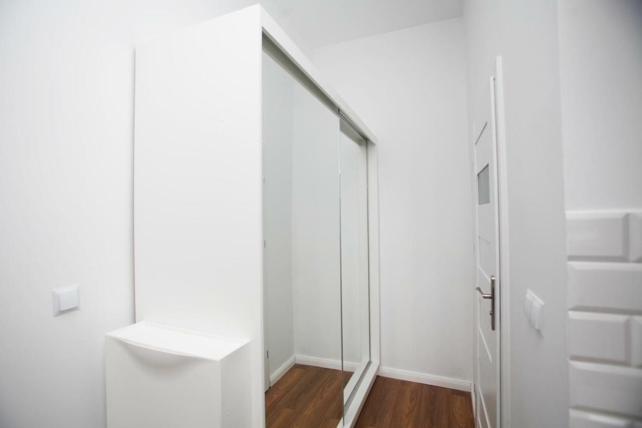 Apartament Ec1 Lodz Fabryczna المظهر الخارجي الصورة